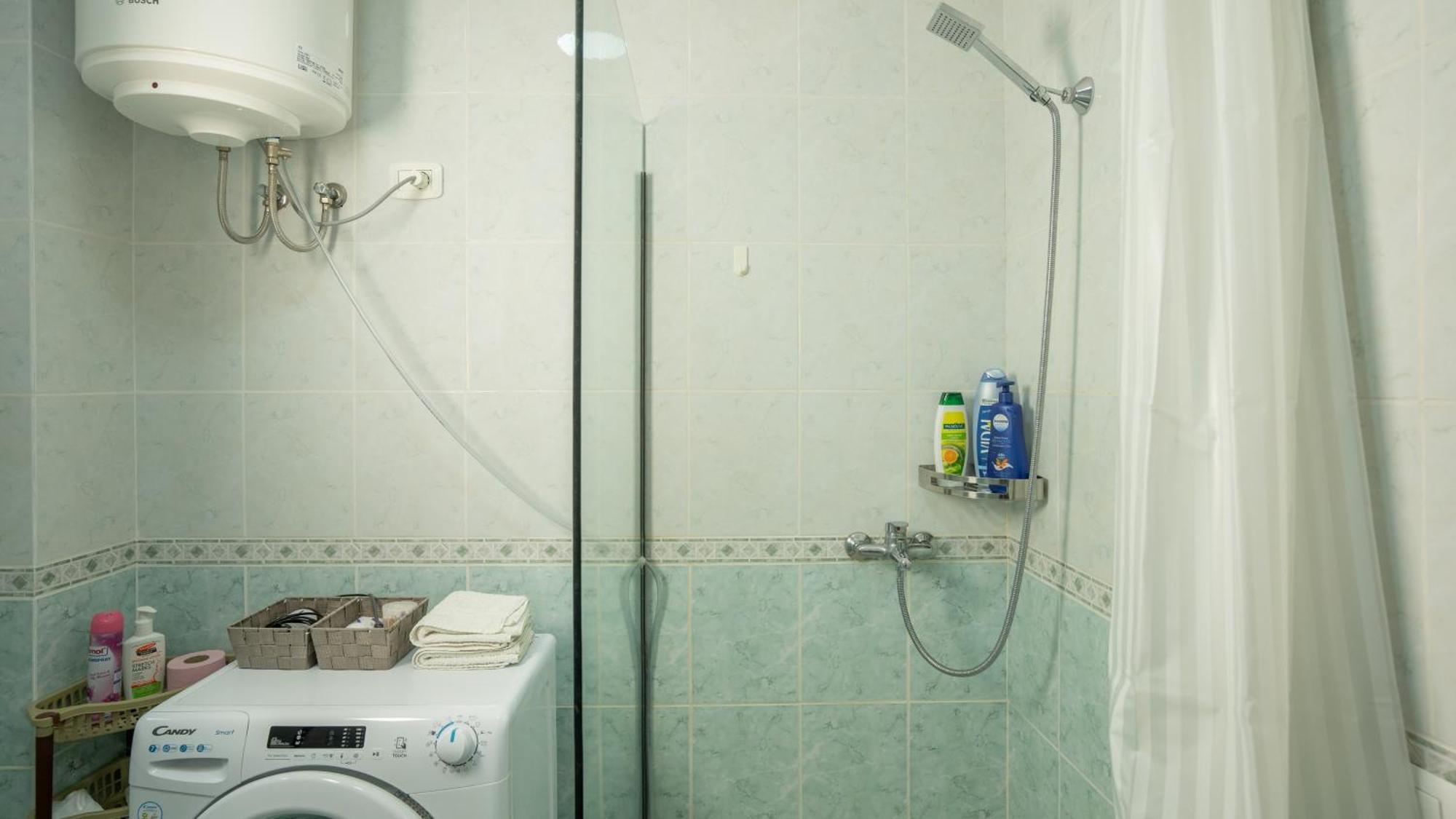 Iliria Appartement *